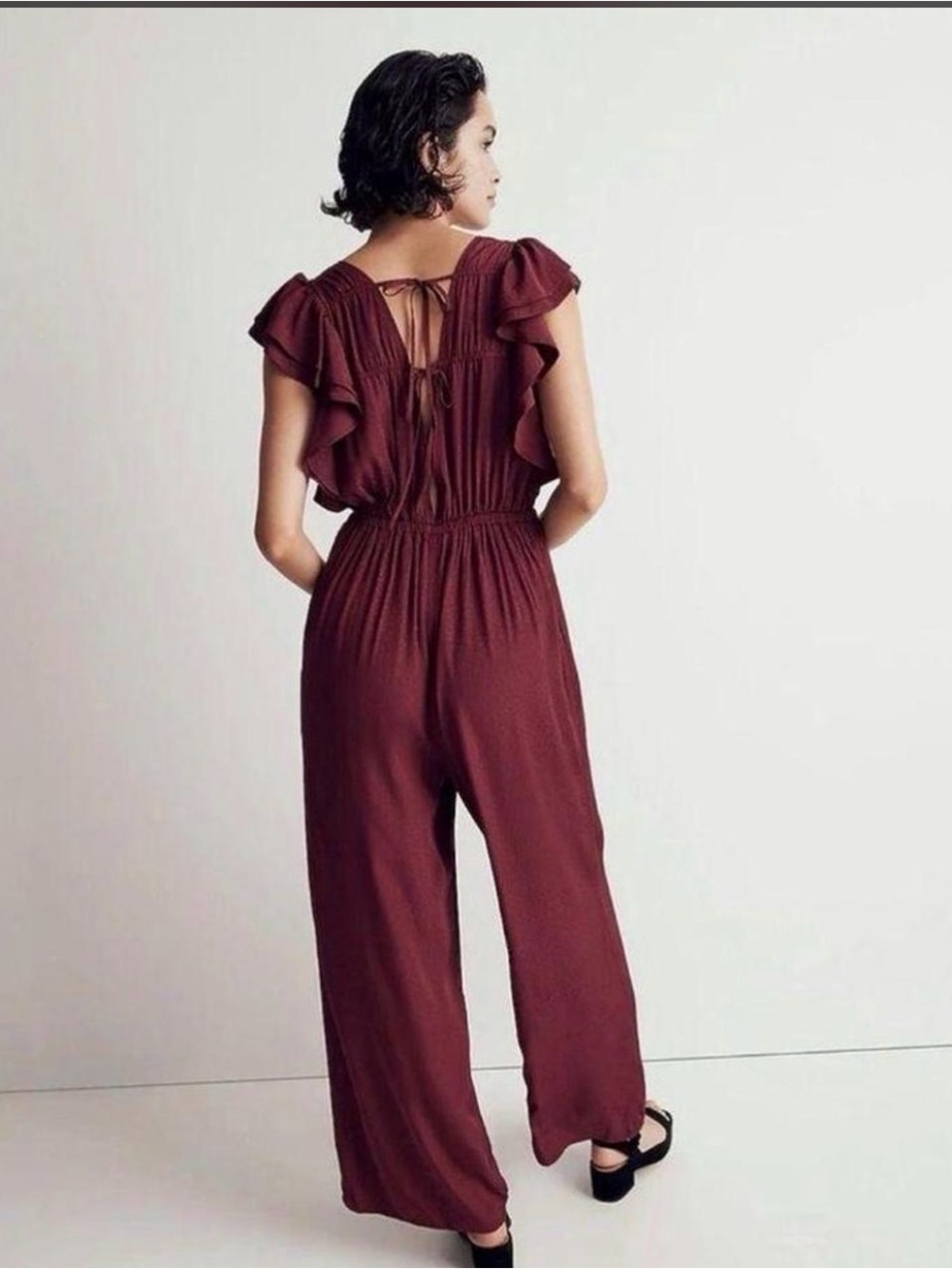 Jacquard Deep-V Ruffled Jumpsuit - Picture 2 of 3